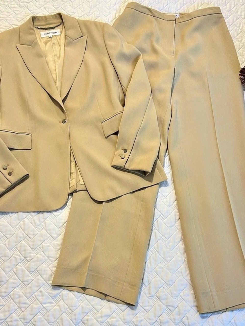 Calvin Klein Women's Beige Pantsuit Size 8